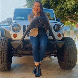 Meet your Posher, Jacqueline